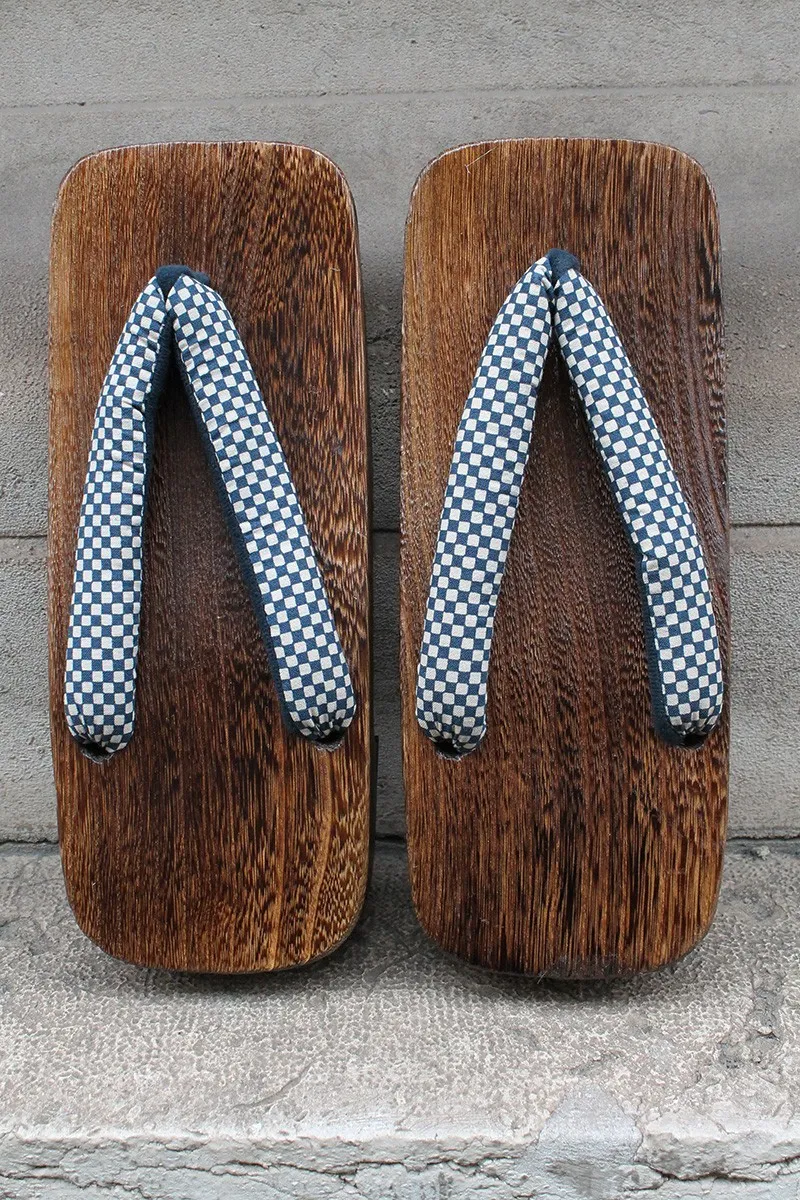 Geta carré grande taille 29cm Taille chaussures 45 (29cm) Choix A