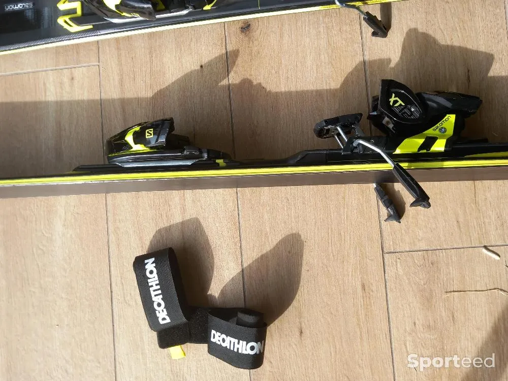 Paire de skis Salomon  d'occasion Ajouté le : 04/09/2023