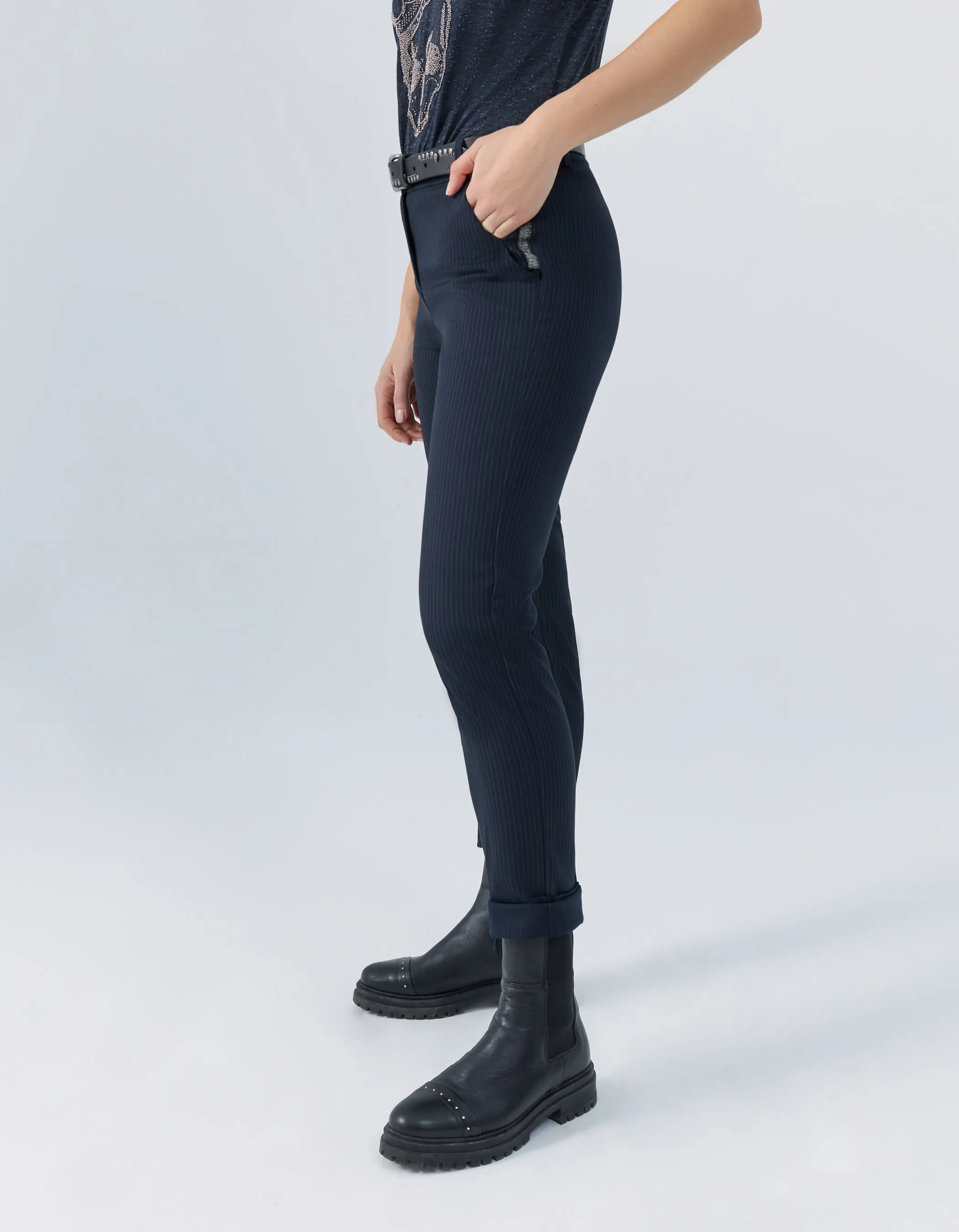 Pantalon de costume droit marine à rayures tennis femme
