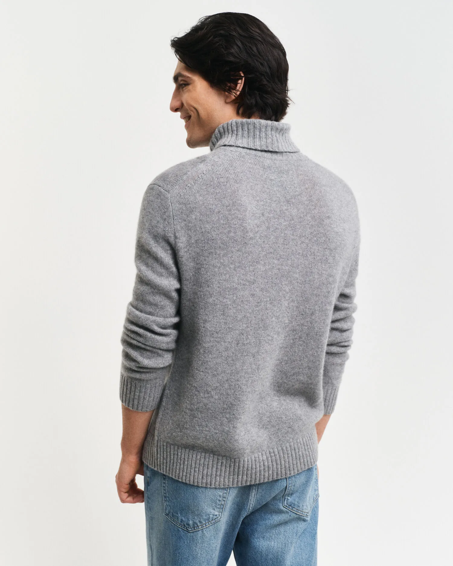 Pull col roulé en cachemire