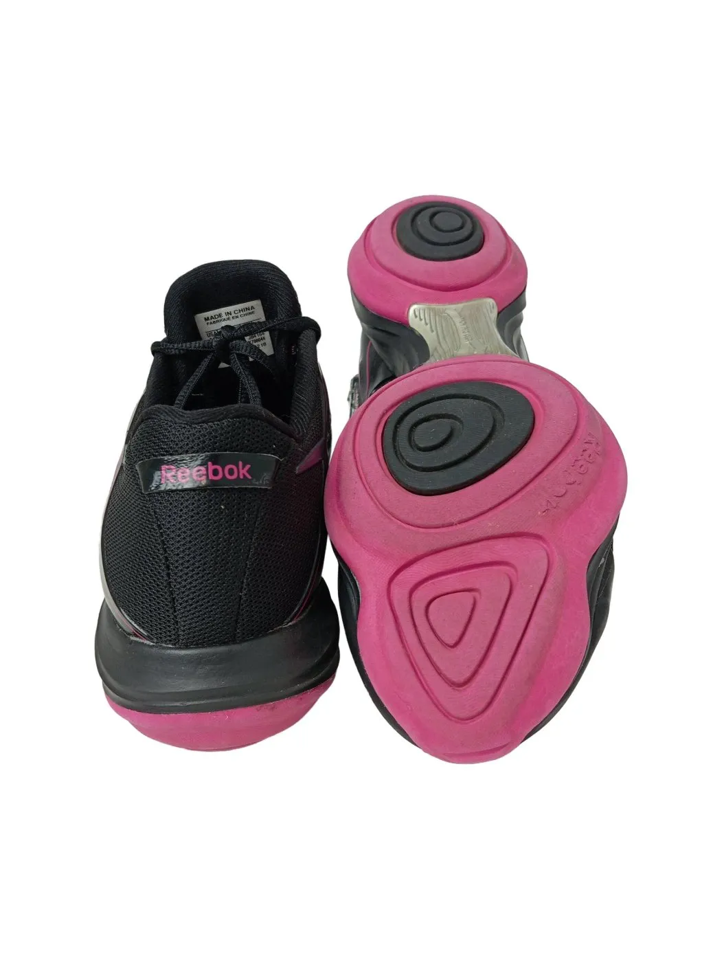 Reebok Basket à lacet noir style décontracté
